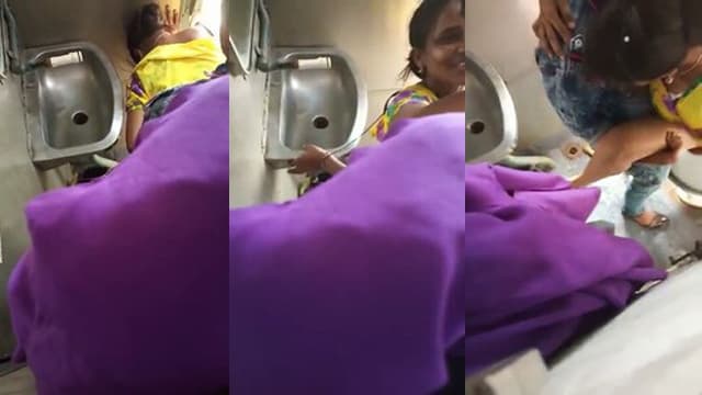 Village Girl Train Toilet – Lover Hard Fucking MMS