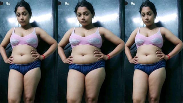 Cheater Tamil Wife Showing And Fucking Video Free